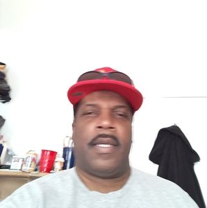 Meet your Posher, Ethan